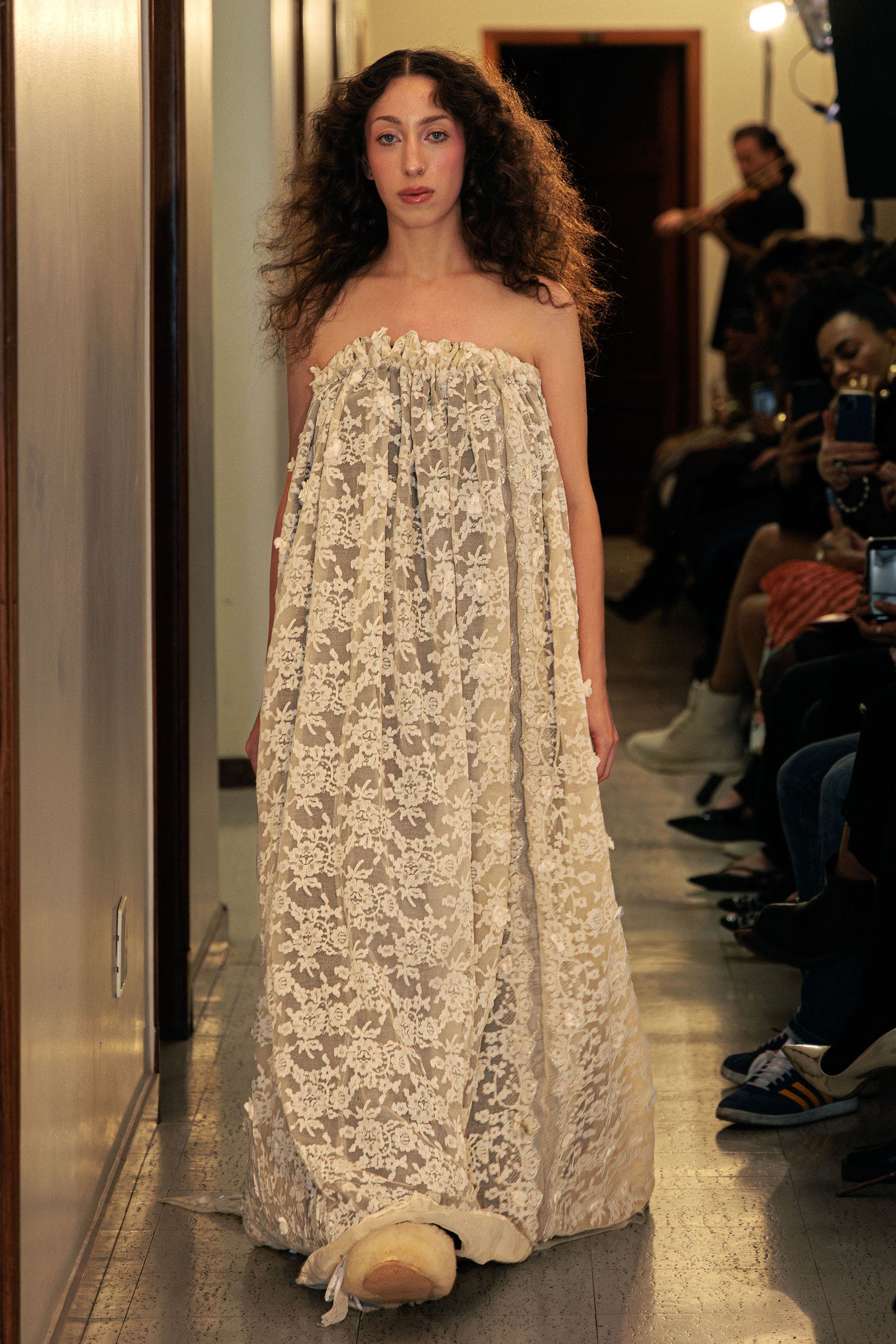 Vestido tomara que caia renda